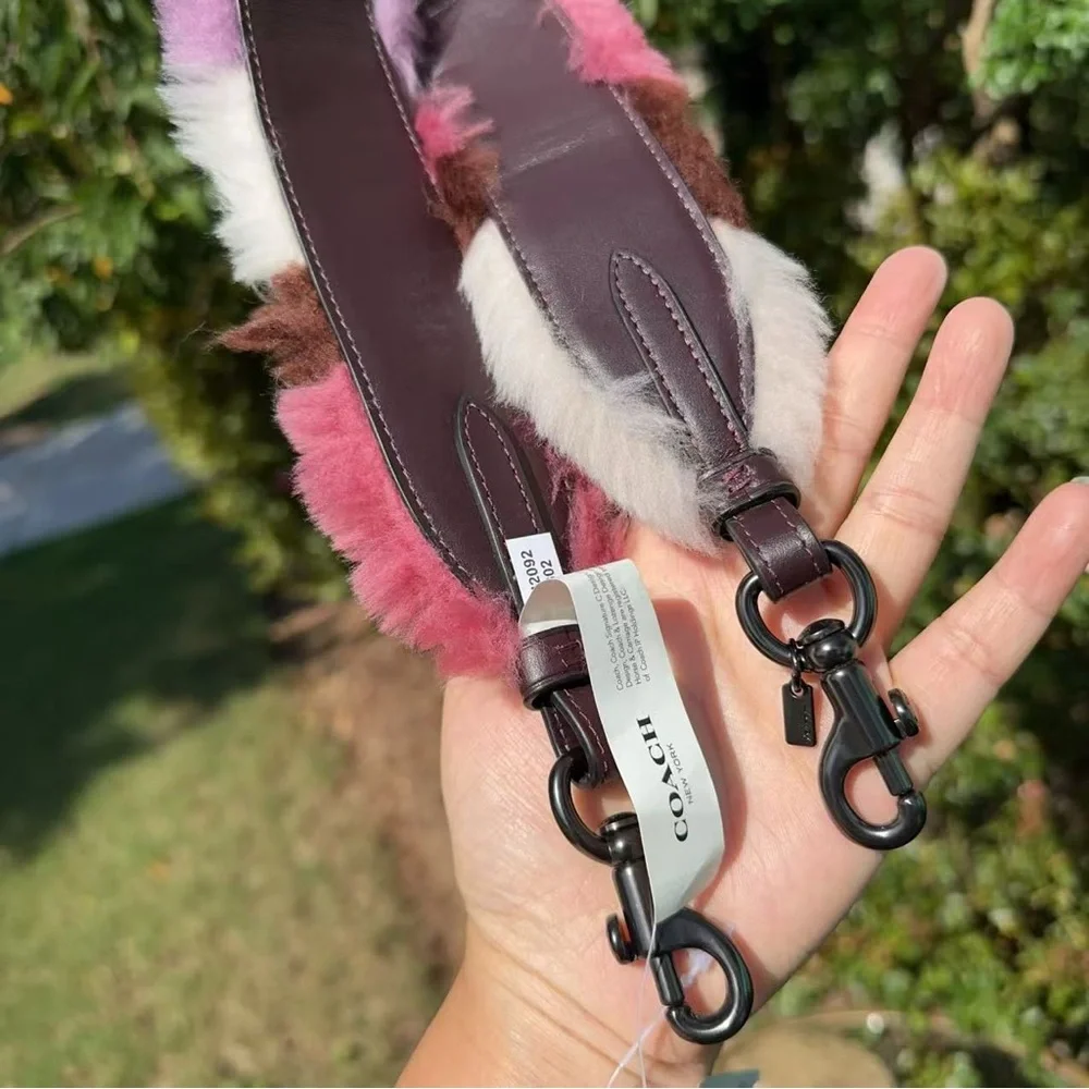 NWT Coach Patchwork Shearling Bag Strap C0802 - Picture 4 of 6